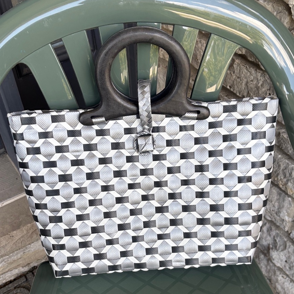 Stylish Black and White Geometric Women's Bag